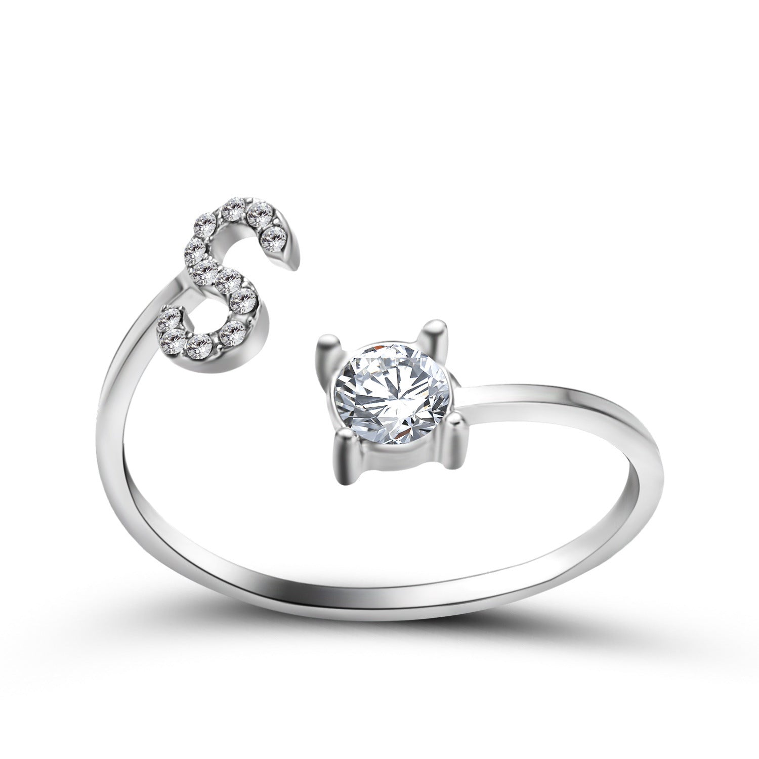 Anillo Ajustable con Letra Inicial — Joyería Fina Personalizada de Lujo