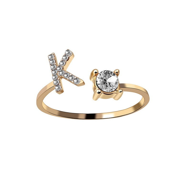 Anillo Ajustable con Letra Inicial — Joyería Fina Personalizada de Lujo