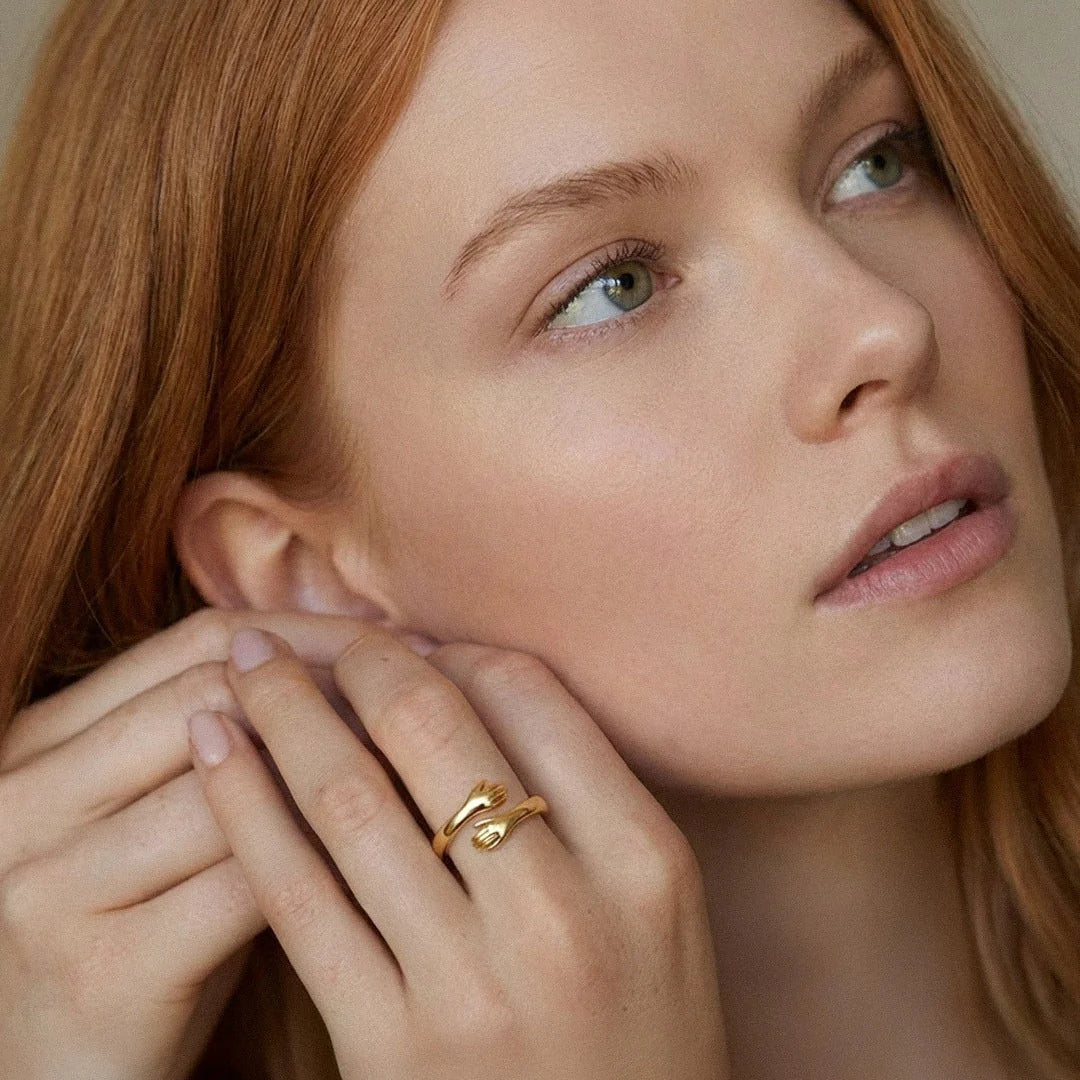 PrimeCrate™ Forever Embrace Ring PrimeCrate™ Forever Embrace Ring