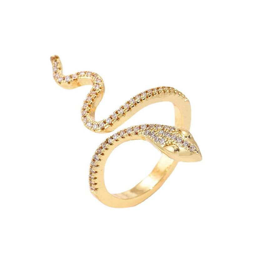 Elegant Gold Wrap Statement Ring