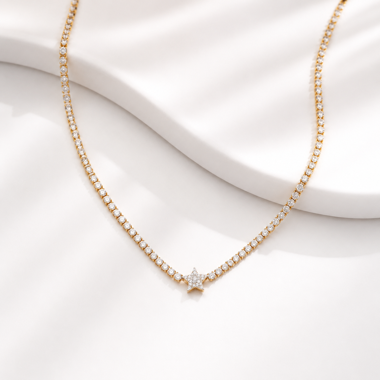 Colgante con incrustaciones de circonitas, collar colgante para mujer, accesorio de alta gama