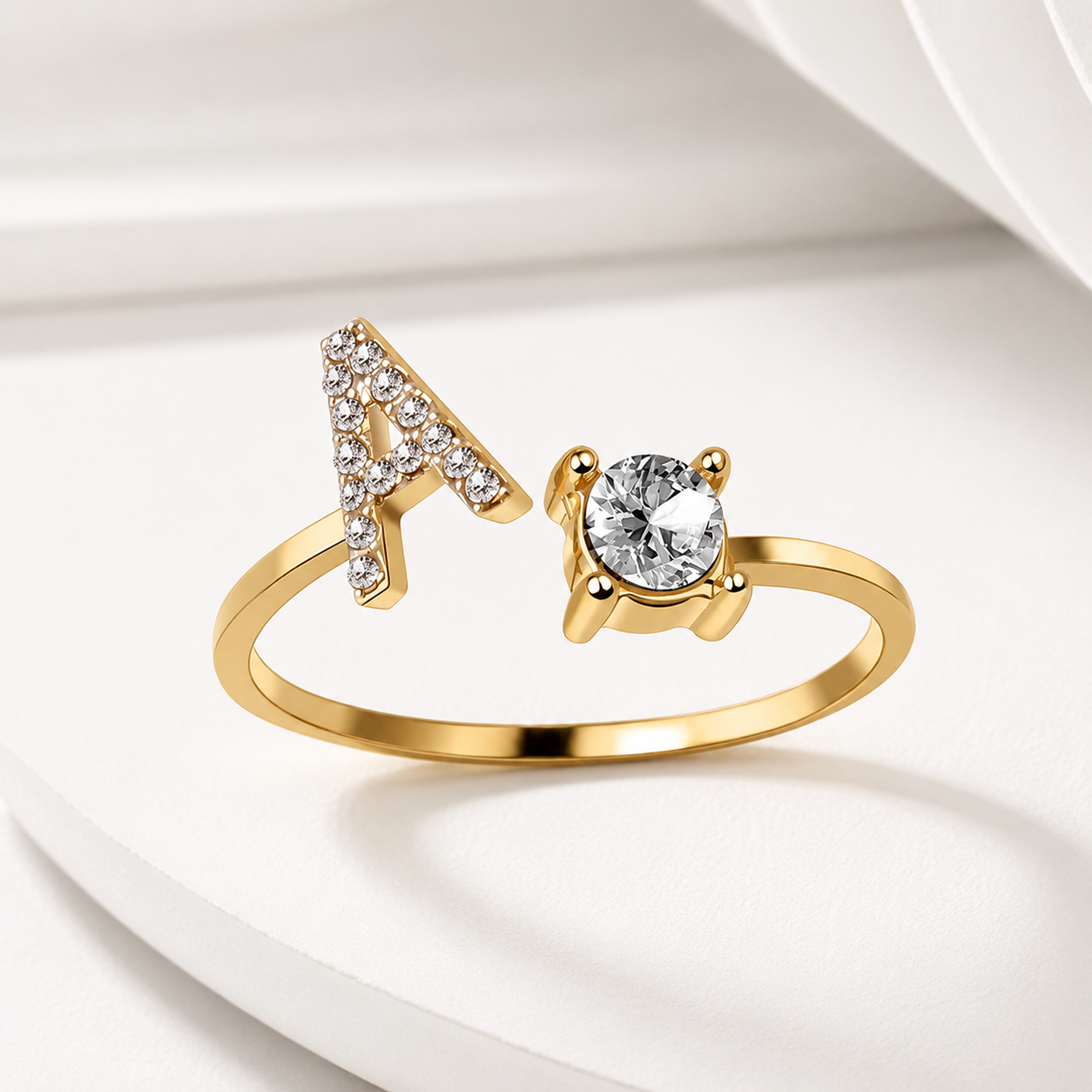 Anillo inicial ajustable PrimeCrate™ – Colección de lujo de la A a la Z