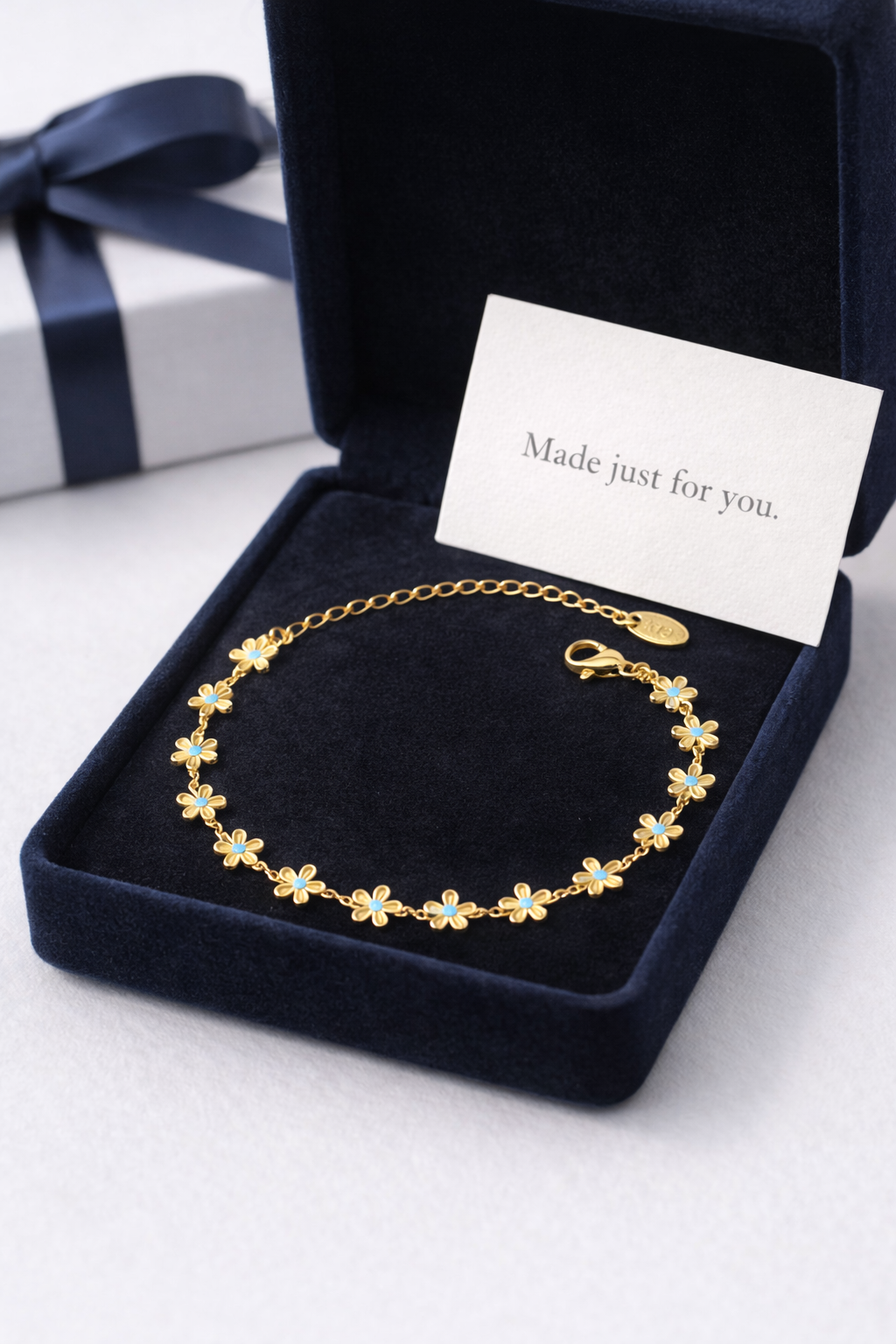 Pulsera Floral Dorada – Blue Signature 