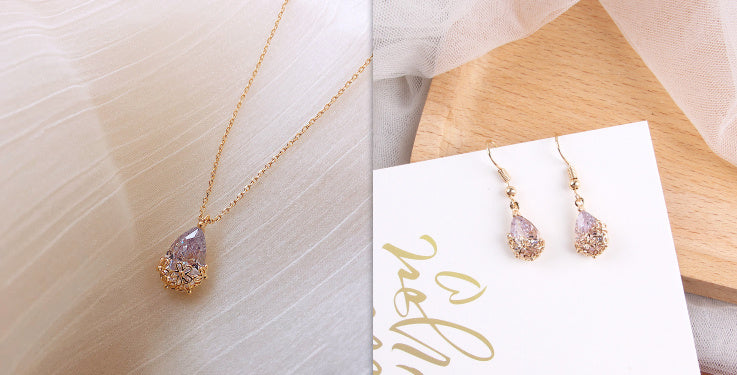 Colgante de Gota de Cristal Ajustable – Joyería Fina de Alta Gama